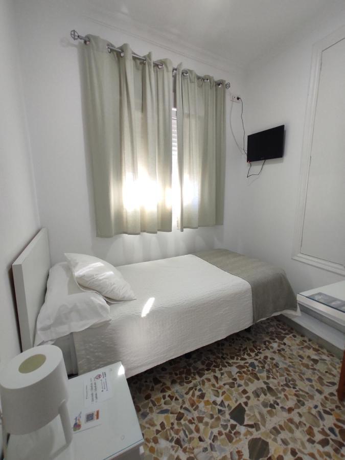Hostal Mellizo Lebrija Exterior photo